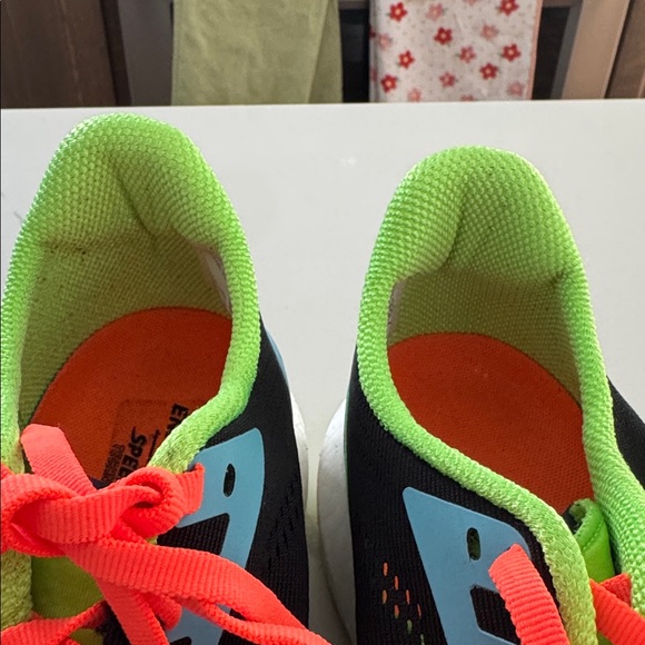 Saucony Endorphin Pro Future Running sneaker main image 3
